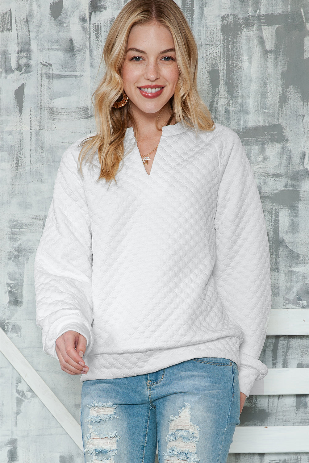 Mariola| Fashionable and uncomplicated winter top