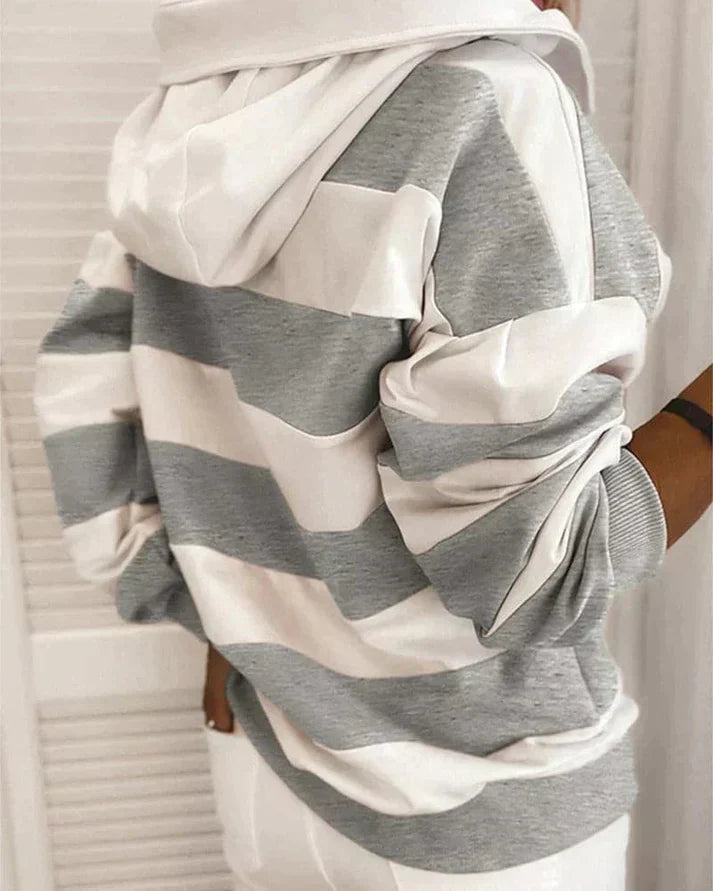 Victoria | Elegant and casual winter sweater