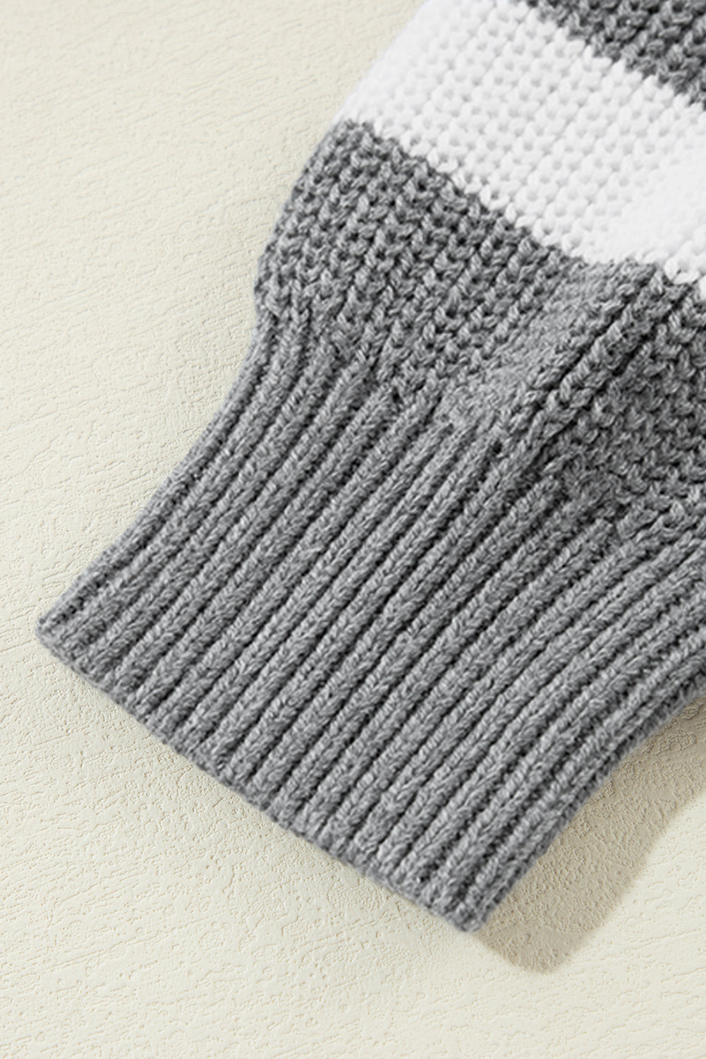 Alicia | Modern and fashionable winter sweater