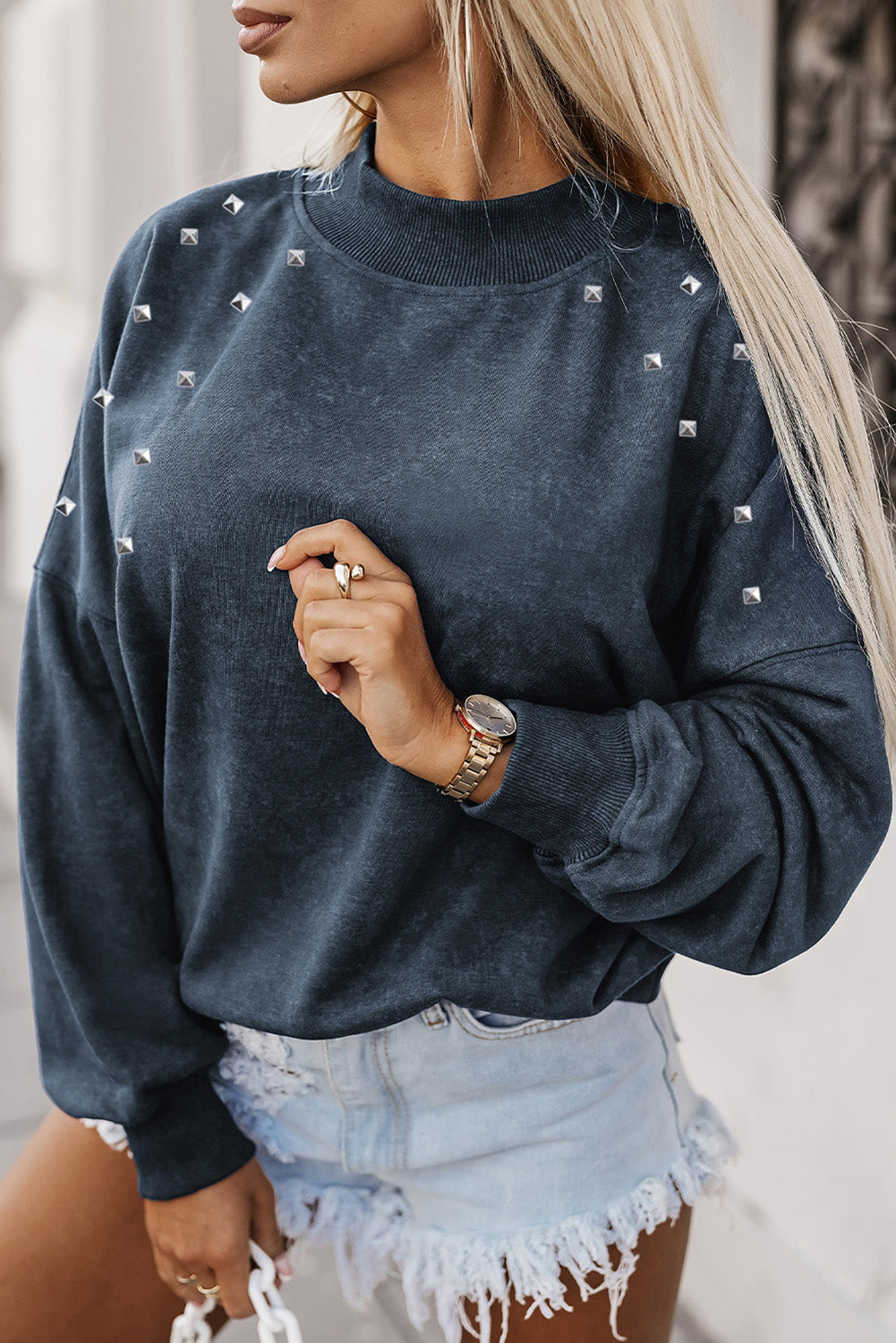 Patricia | Effortless and chic winter garment