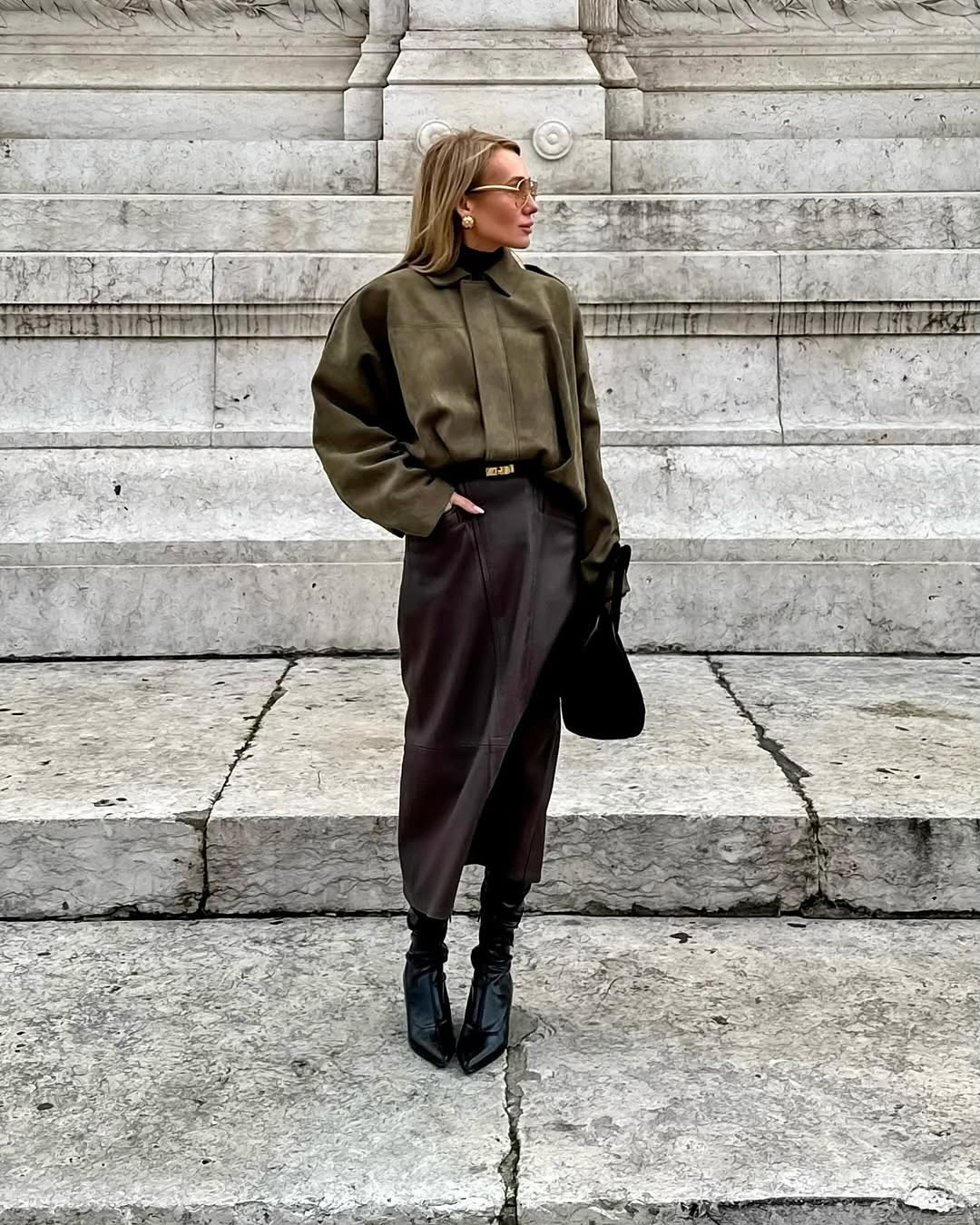 Angela | Women's Cropped Boxy Jacket