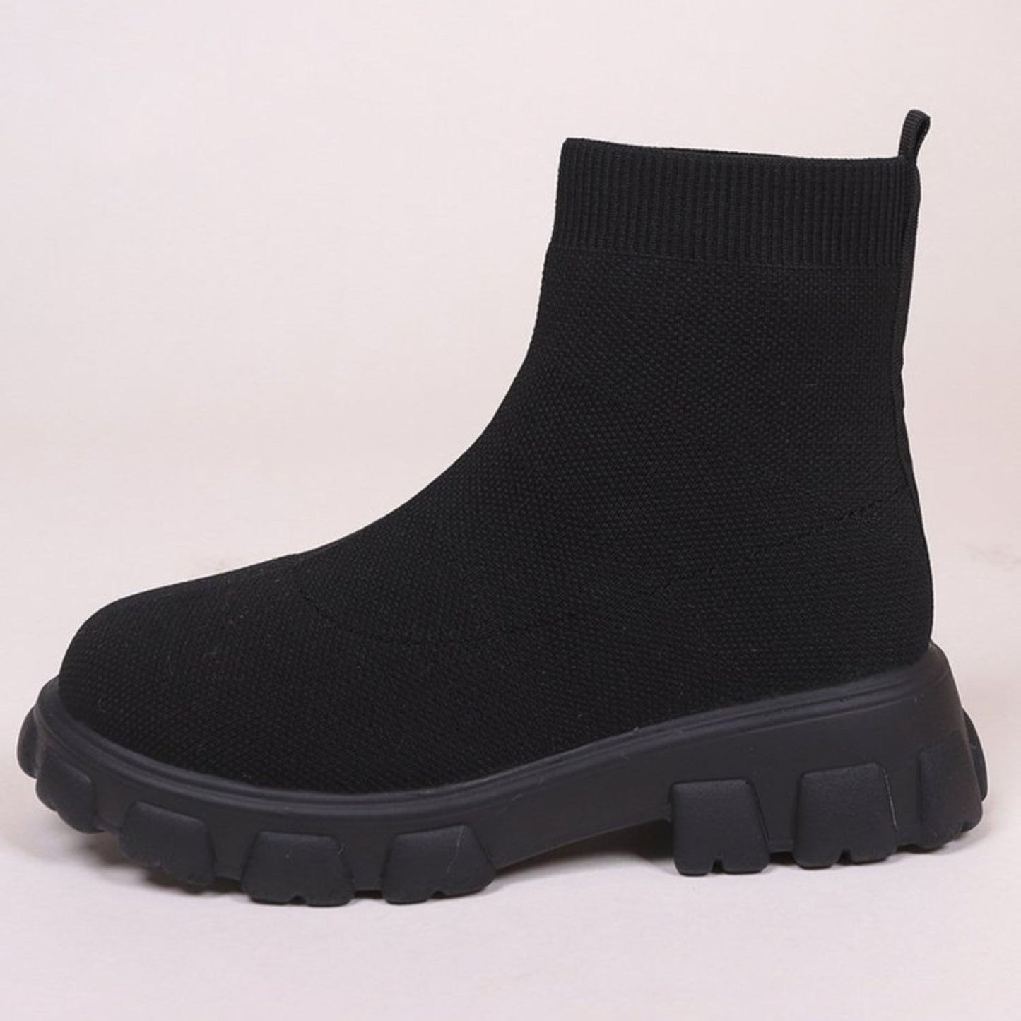 Linda | Custom-made, supportive orthopedic boots