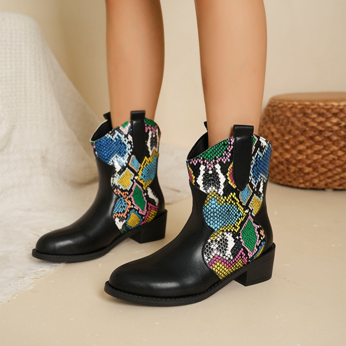 Carmen | High quality orthopedic boots