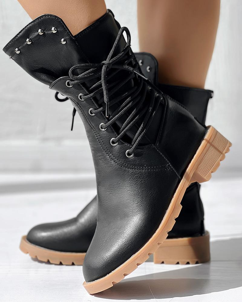 Helga | Modern and supportive orthopedic boots.