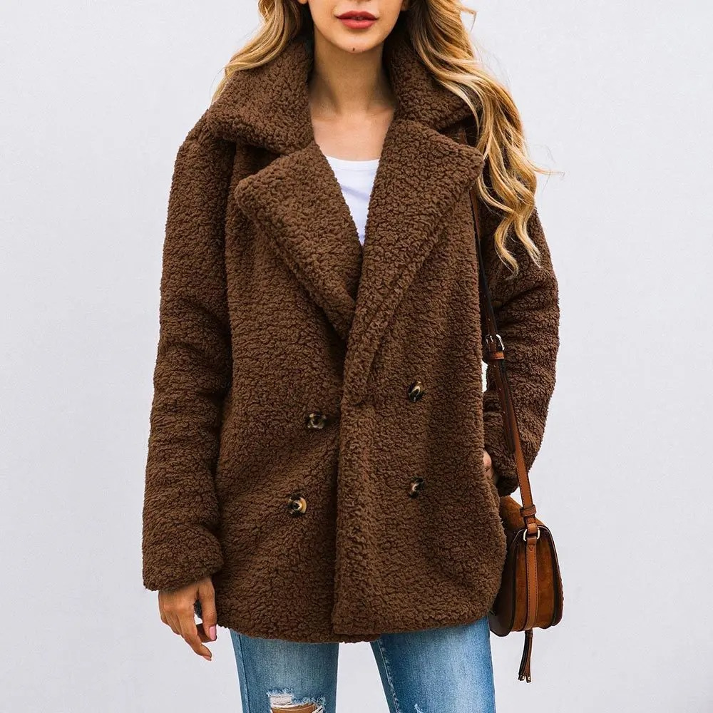 Delia | Chic and relaxed winter garment