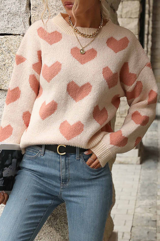 Marion | Knitted sweater with a round neckline and a heart pattern