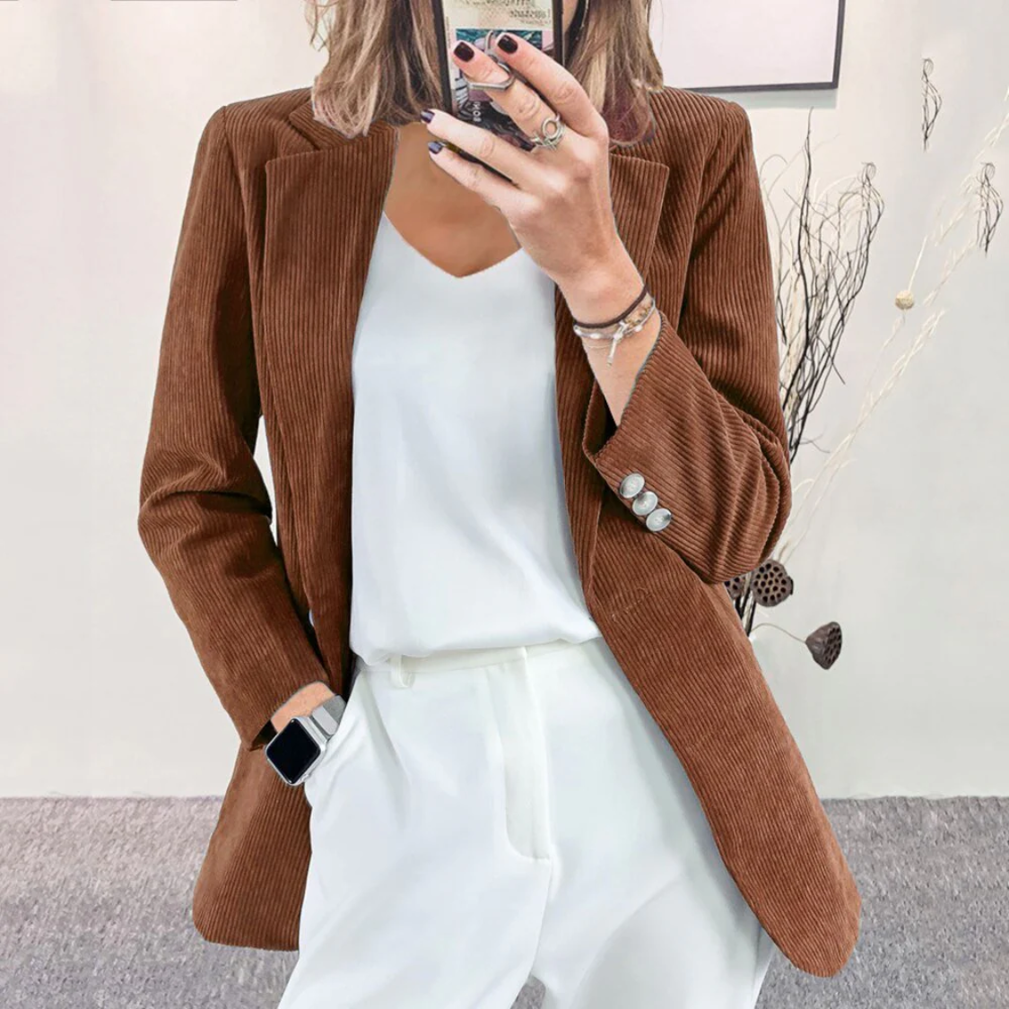 Zulema | Classic and elegant winter garment