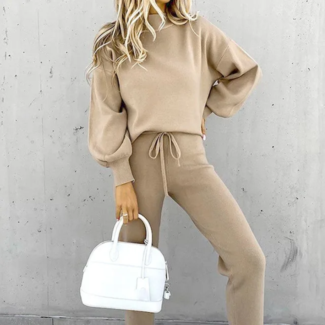 Mónica® | Comfortable and trendy women's tracksuit