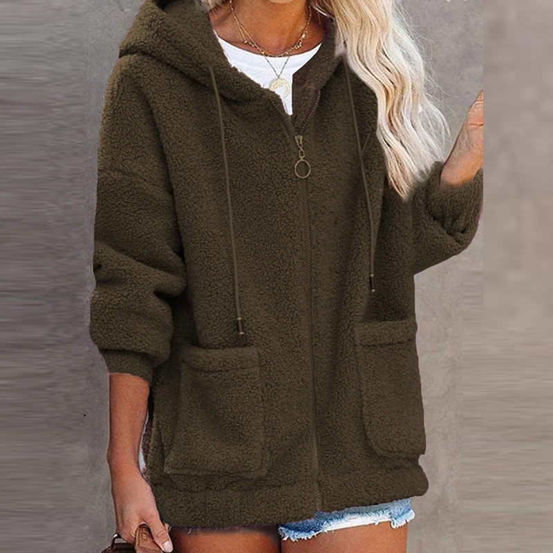 Xara | Trendy and elegant winter clothing item
