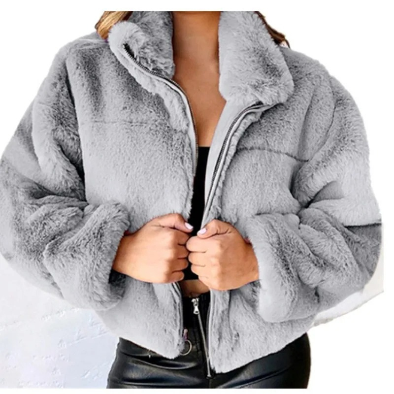 Frida | Elegant and casual winter garment