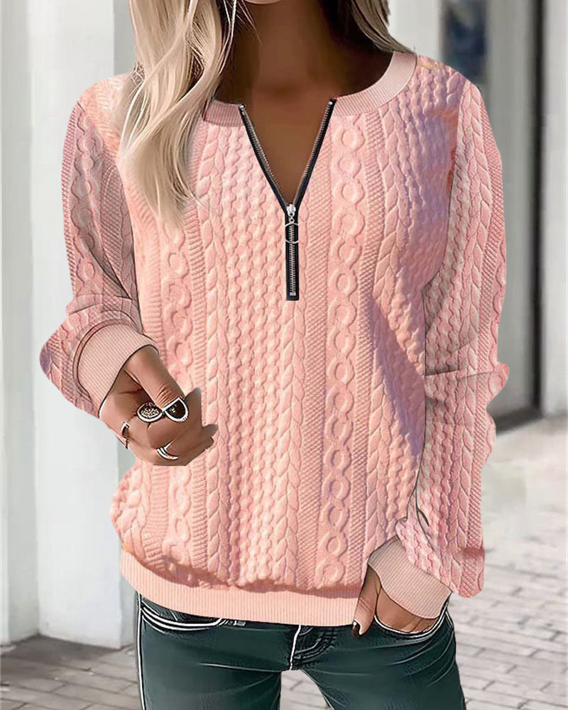 Lucrecia® | Timeless and stylish winter sweater