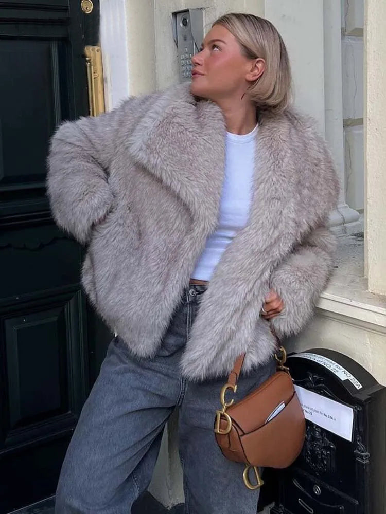 Manuela® | Modern, casual winter coat for women