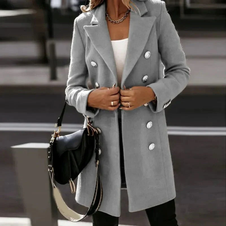 Yadira | Modern and fashionable winter clothing item