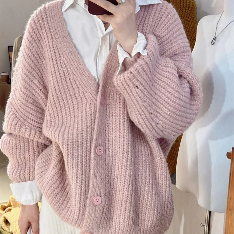 Elisa | Casual and comfortable winter cardigan
