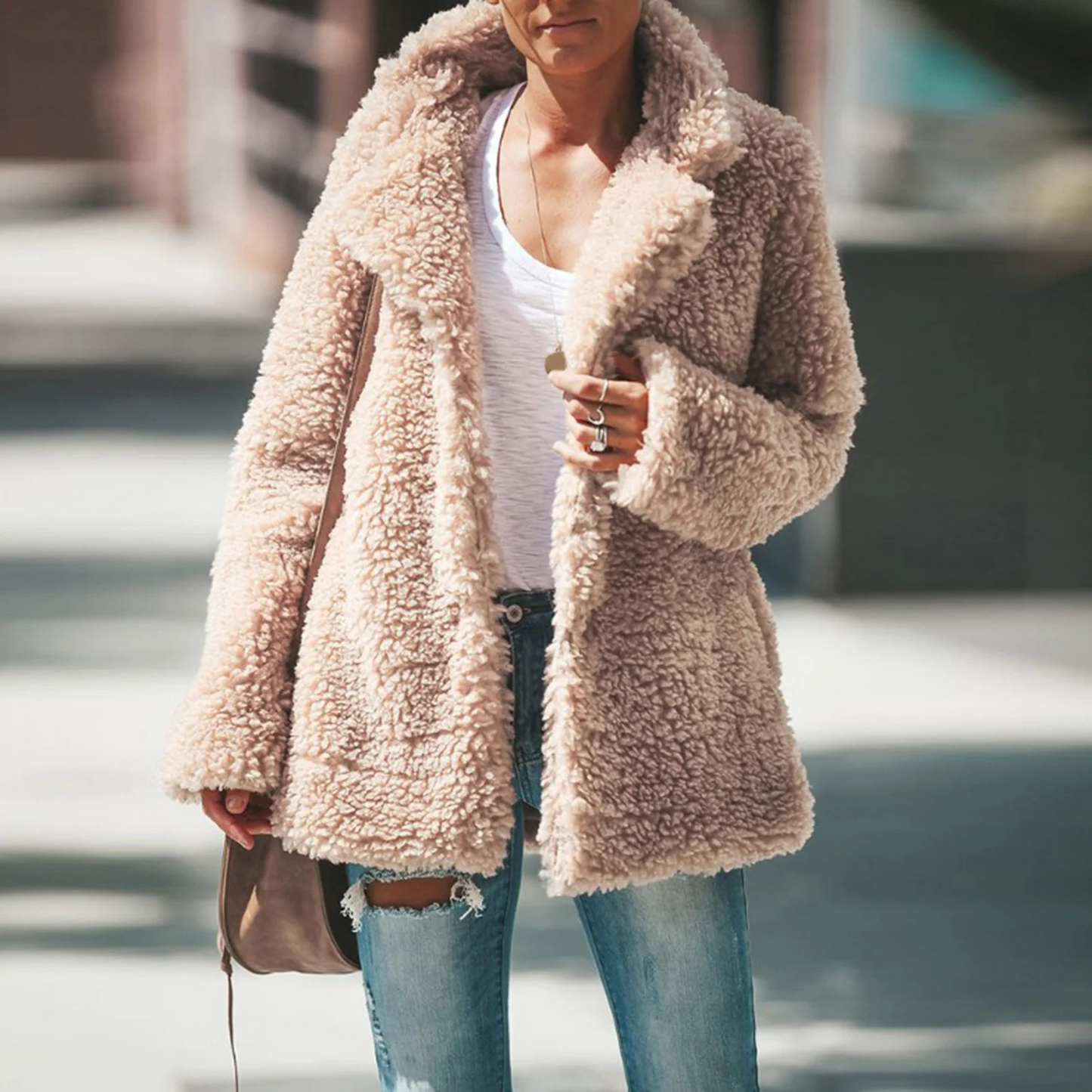 Katia | Simple and stylish winter garment