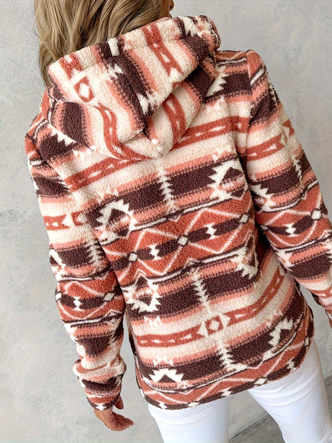 Amelie | Long sleeve hooded jacket with geometric zip