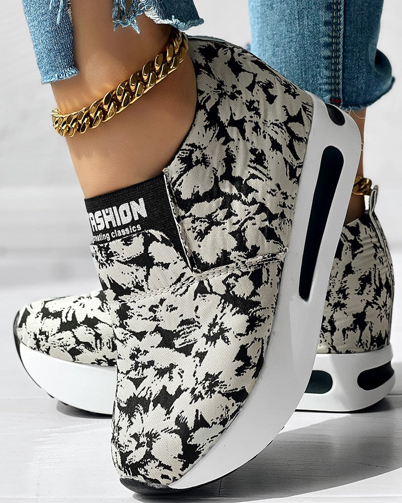 Maite | Supportive and stylish orthopedic sneakers