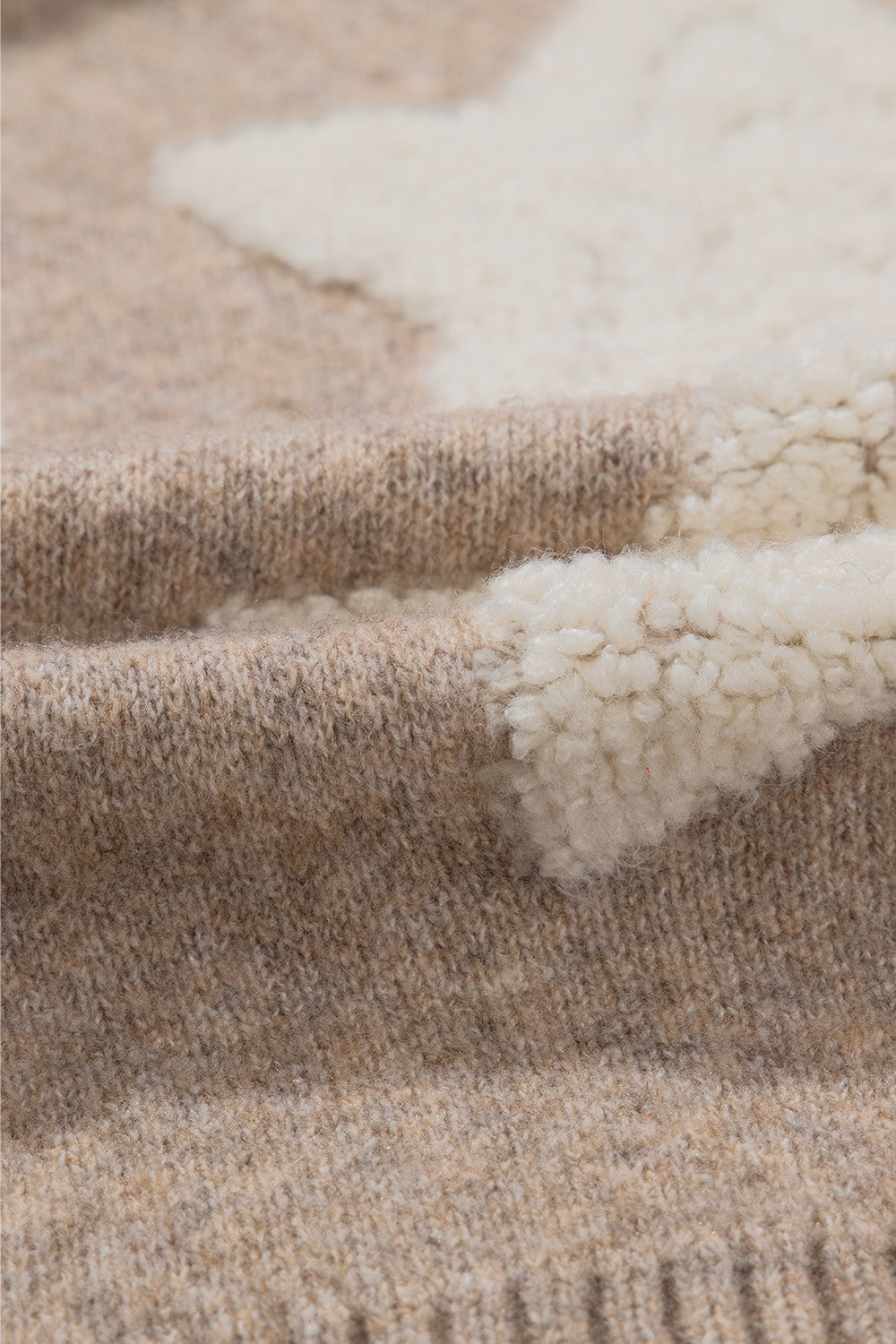 Leila| Timeless and stylish winter cardigan