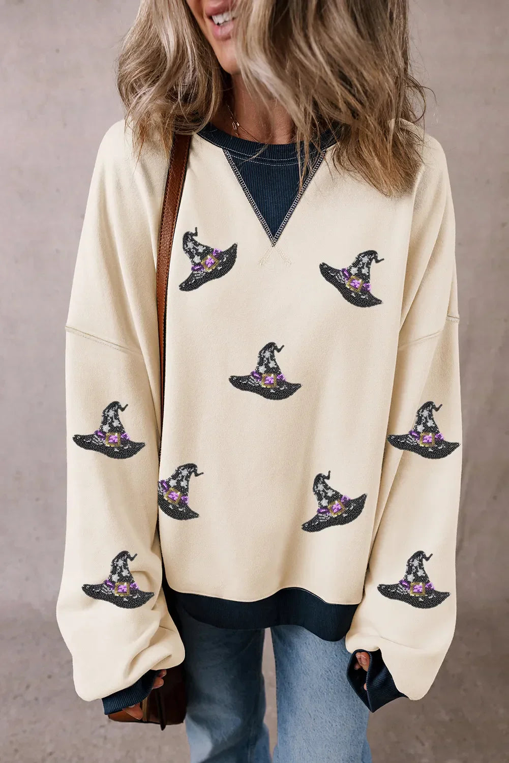 Claudia | Long-sleeved sweatshirt with sequin hat print