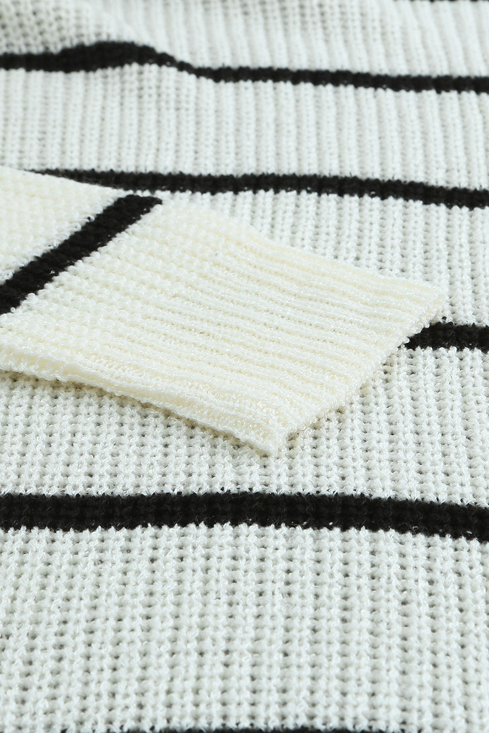 Monica® | Casual and effortless winter cardigan