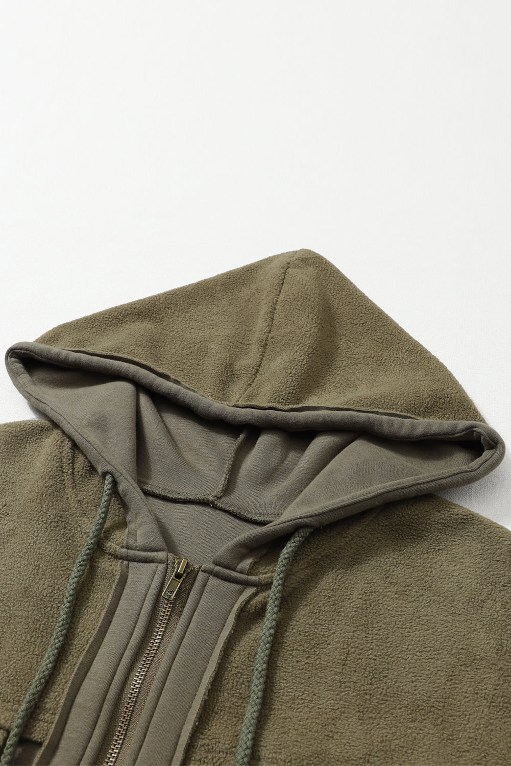 Eugenia | Fashionable and effortless winter garment