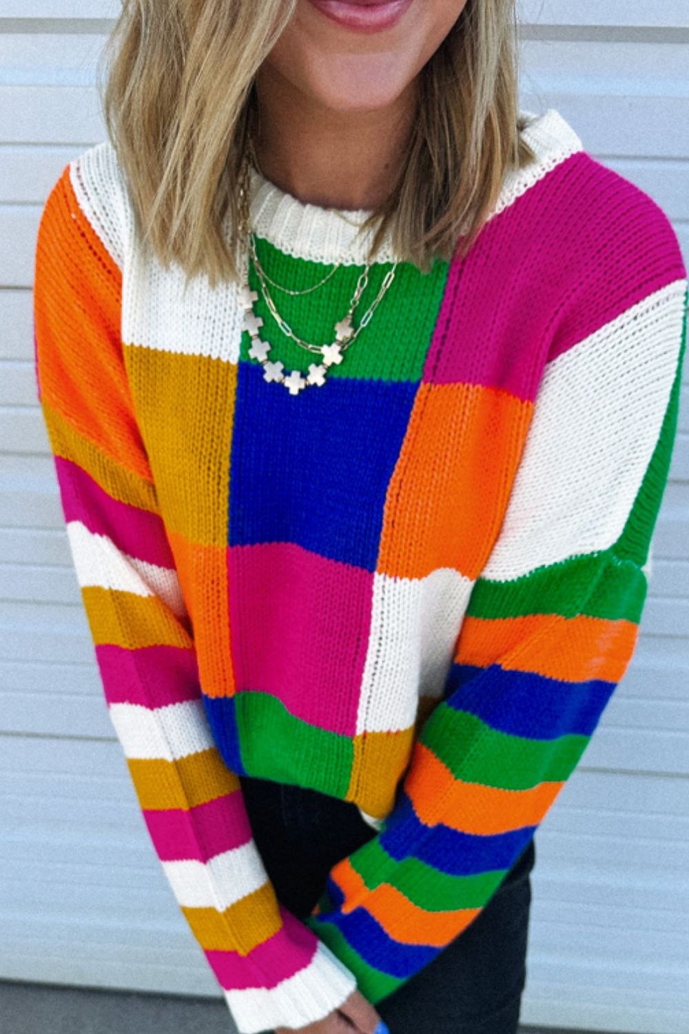 Marina | Color block sweater with a crew neck and long sleeves