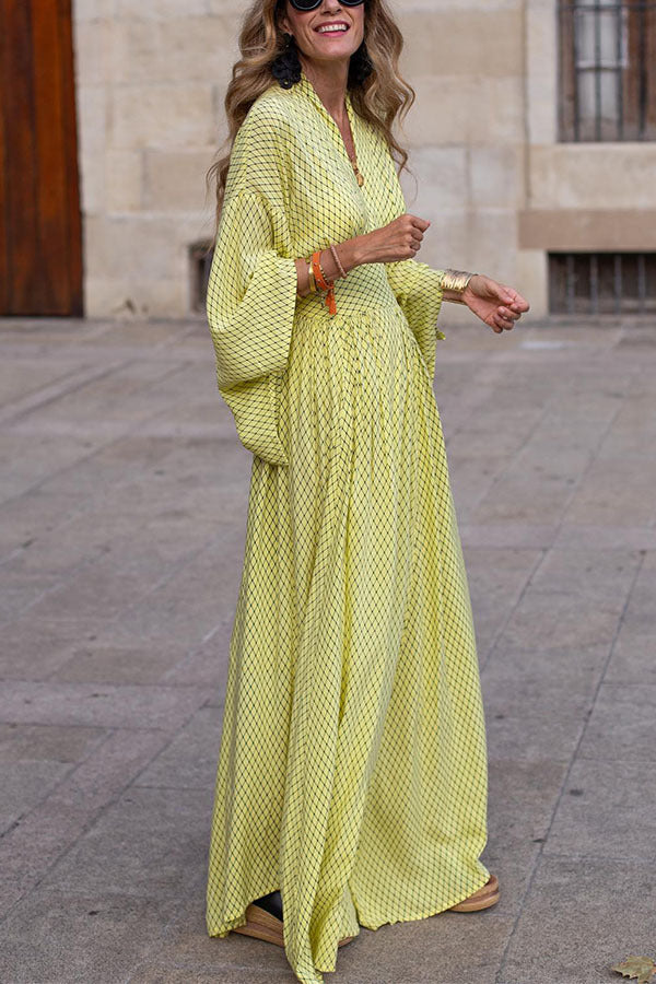 Noemí® | Polished Long Sleeve Loose V-Neck Waist Control Large Hem Dress
