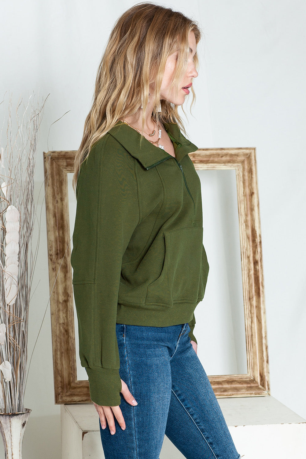 Vera | Trendy and elegant winter clothing item