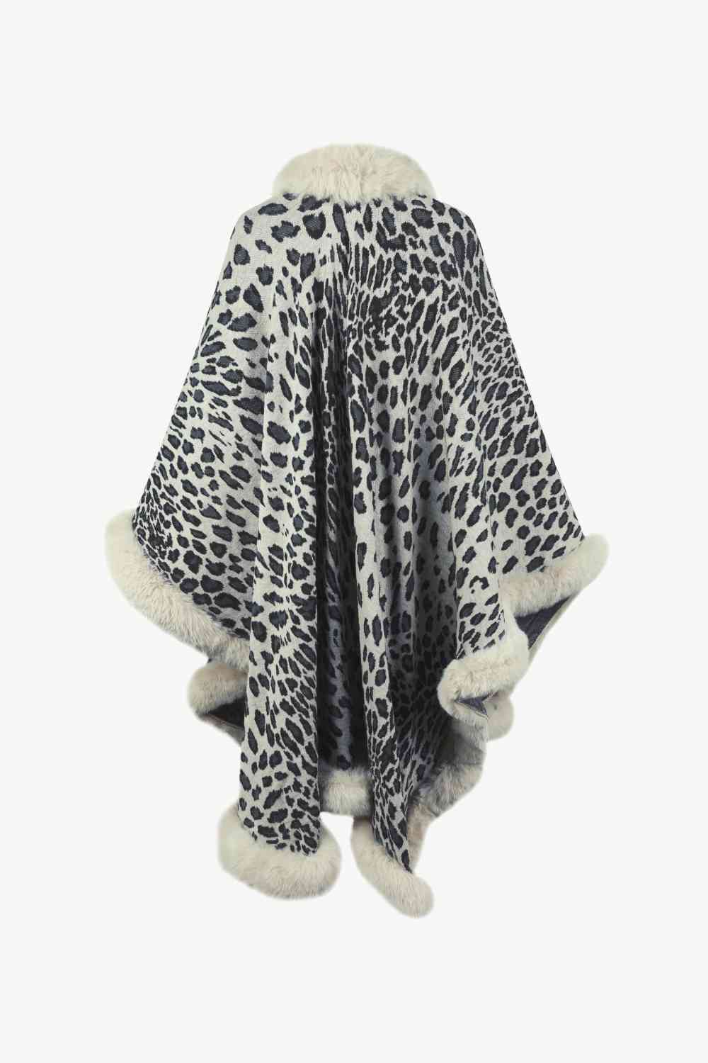 Carmen| Effortless and chic winter garment