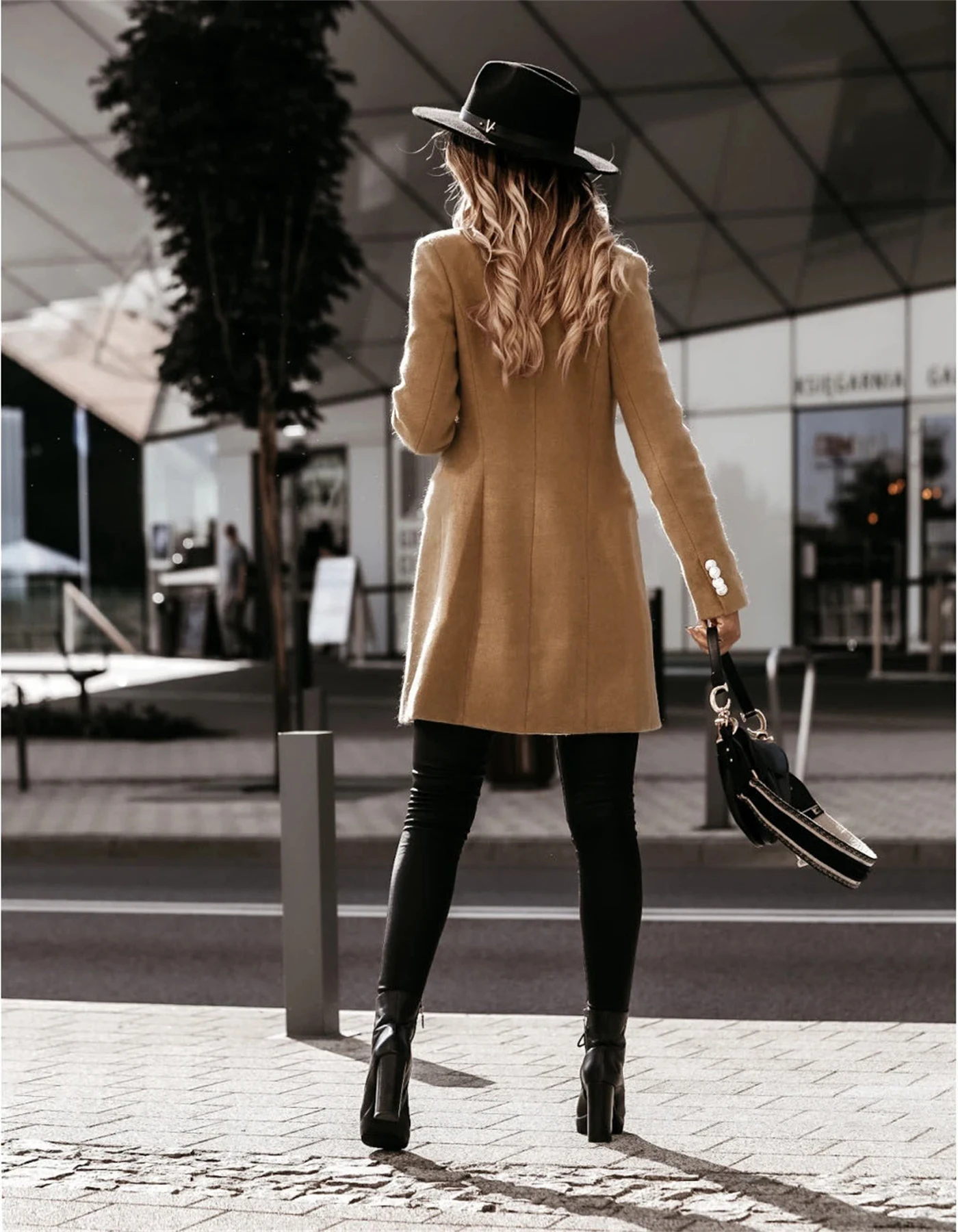 Elena | Elegant and casual winter garment
