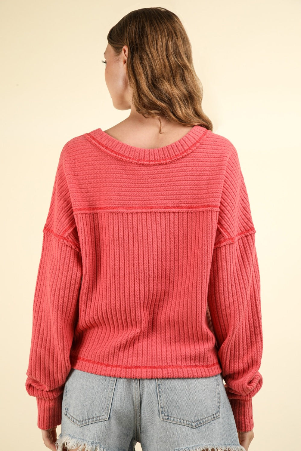 Blanca | Ribbed knit top with exposed seam and V-neck