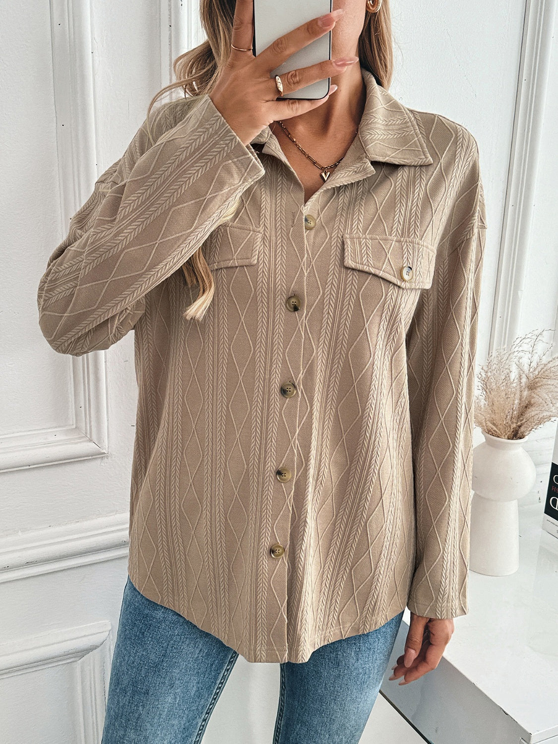Marieke | Structured collared button-down jacket