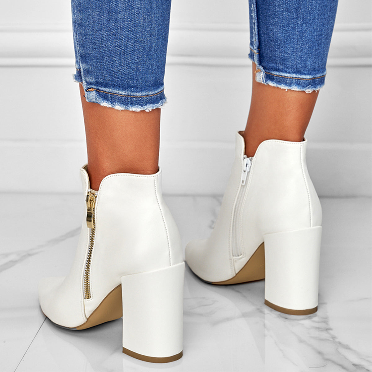 Maria | Fashionable and supportive orthopedic boots.