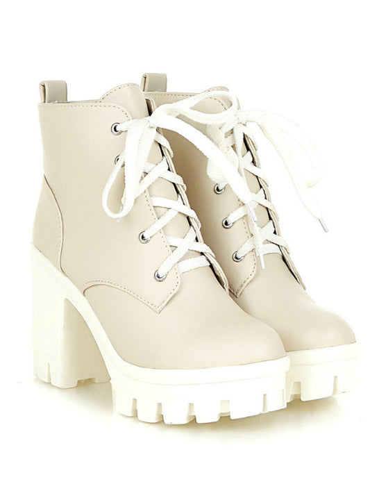 Clara | Durable and supportive orthopedic heels