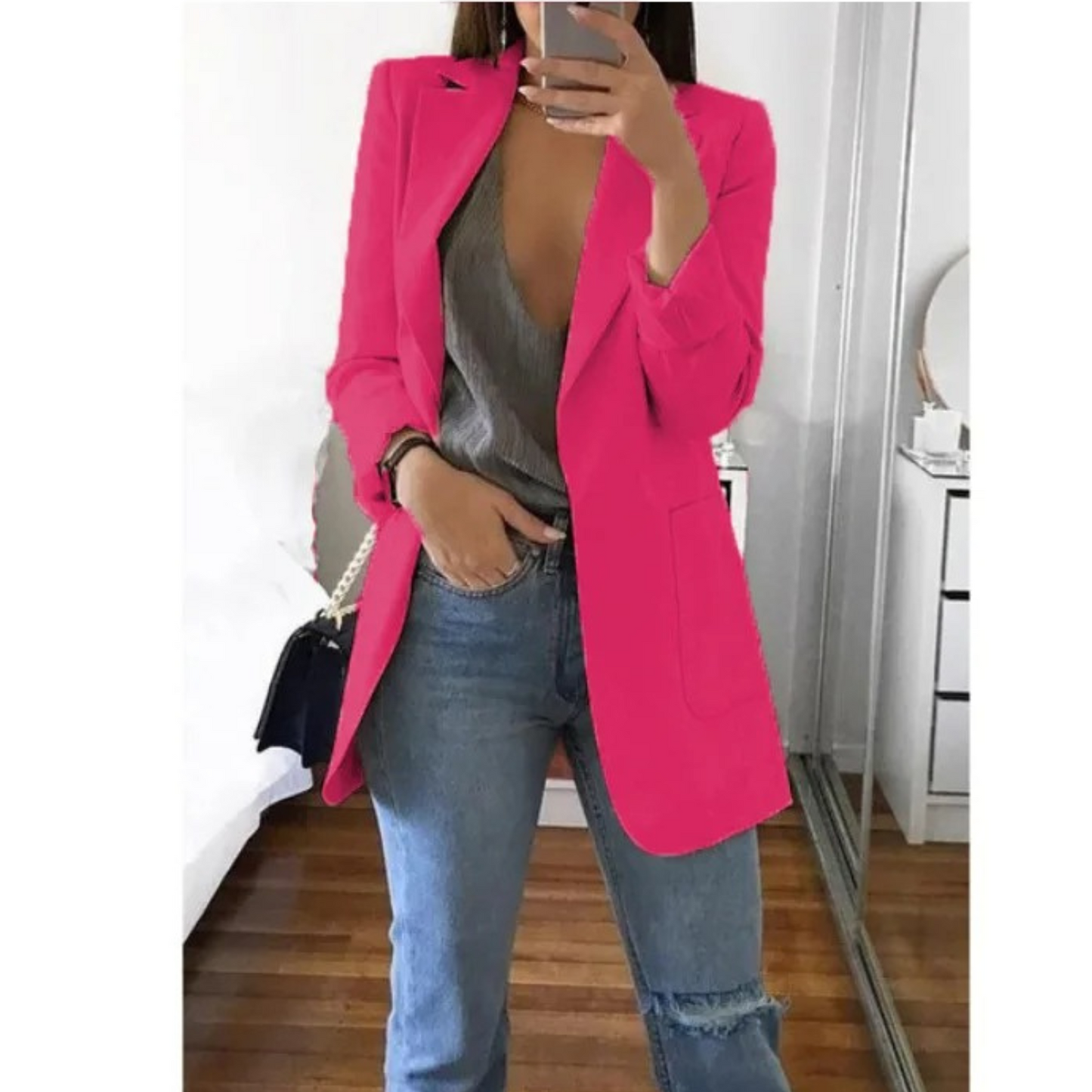 Camila | Fashionable and effortless winter garment