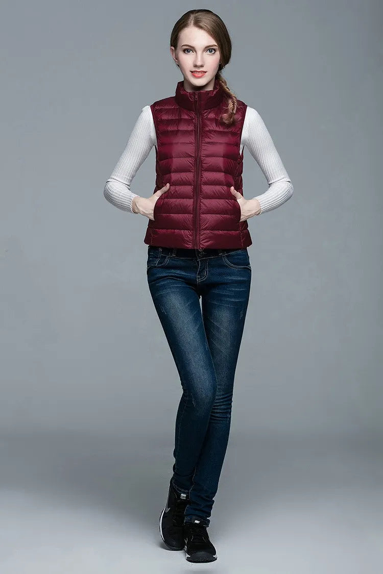 Jimena® | Ultralight, sleeveless, elegant half jacket for women