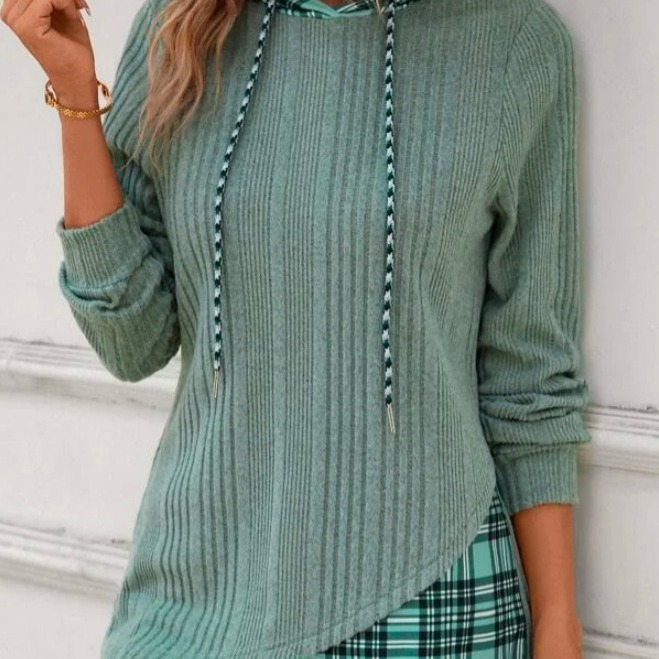 Tamara | Casual and fashionable winter hoodie