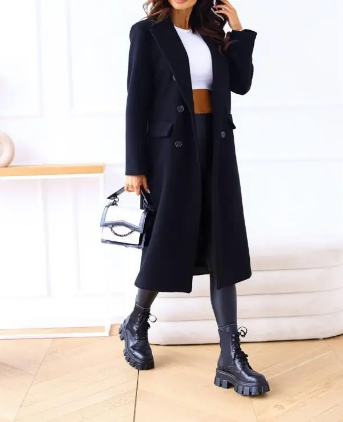 Fernanda | Classic and comfortable winter garment