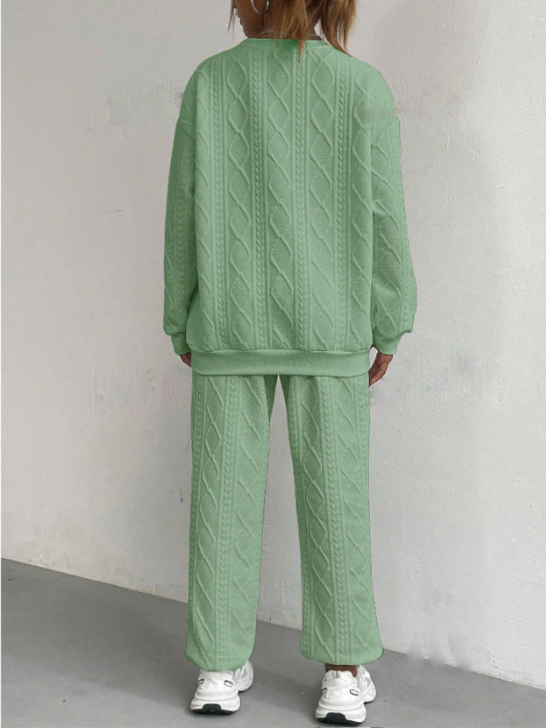 Amelie | Textured crew neck long sleeve top and pants set
