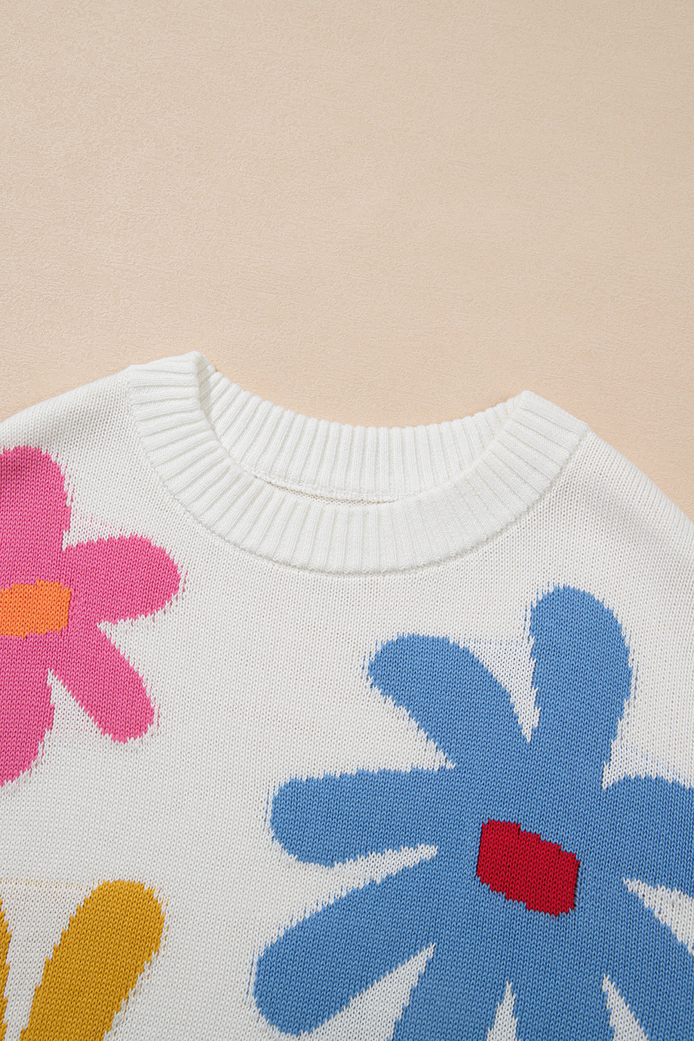 Clarisa® | Effortless and classy winter sweater