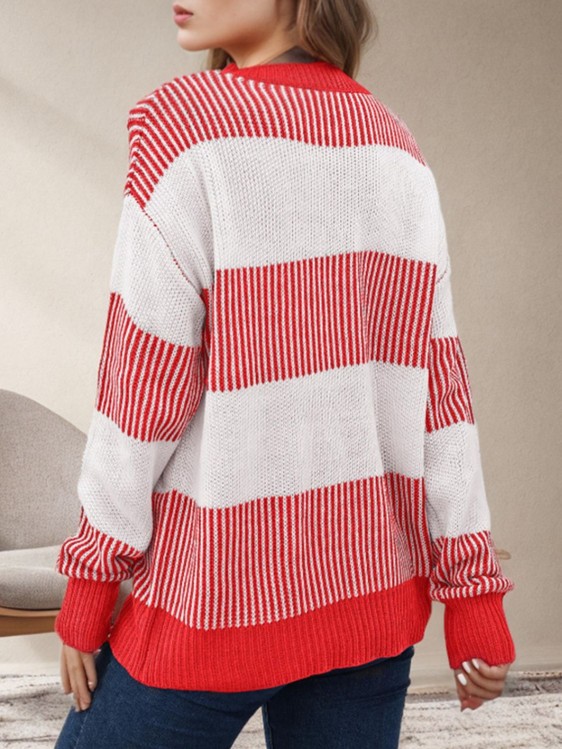 Beata | Striped long-sleeved sweater with a crew neck