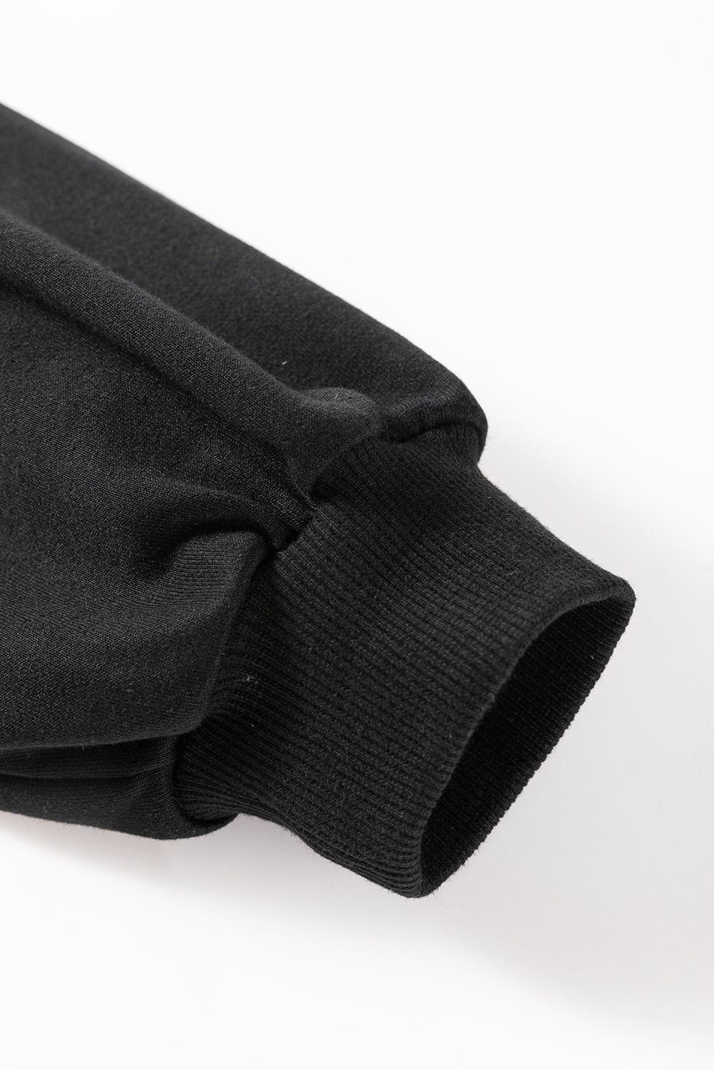 Zenaida| Timeless and stylish winter sweater