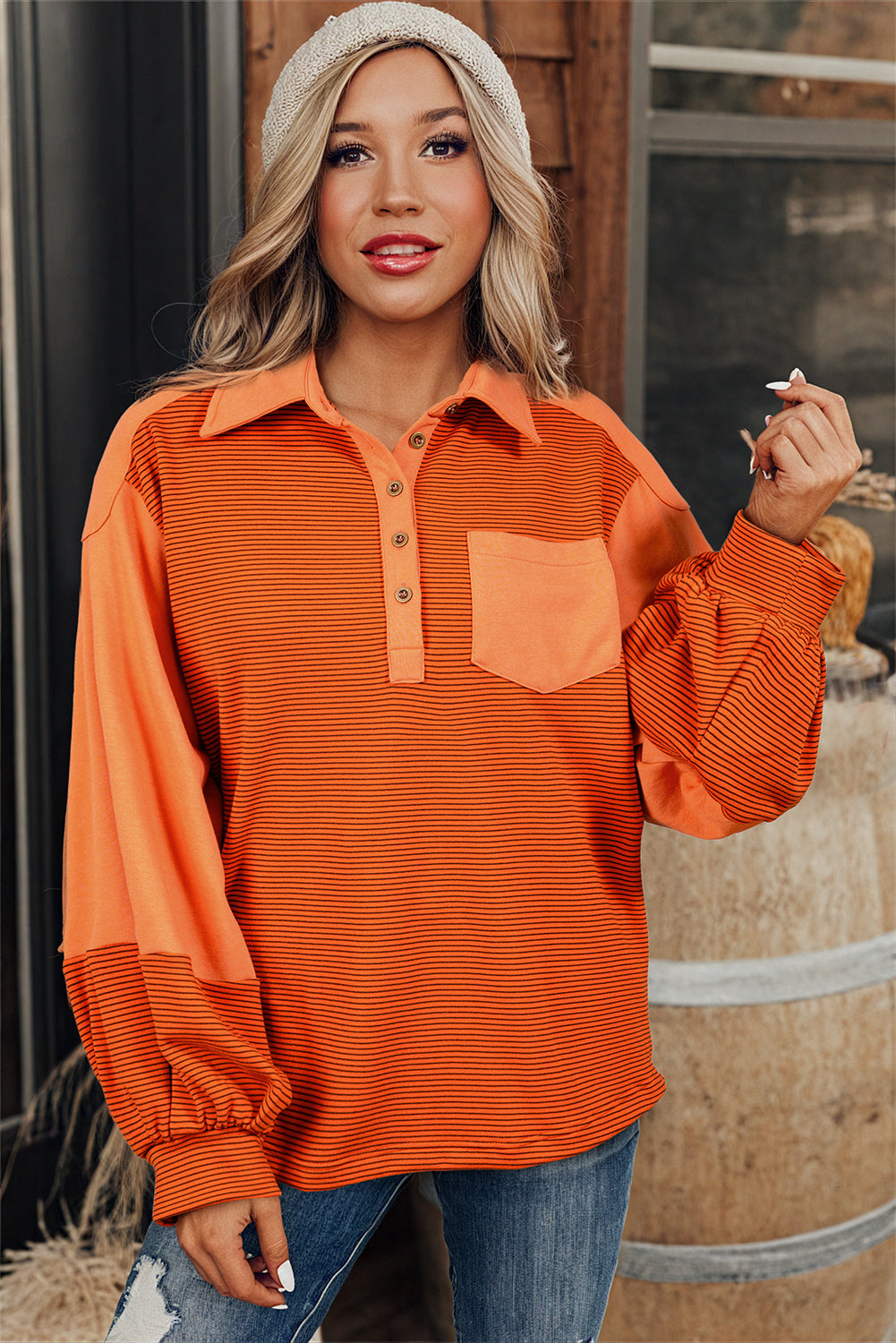 Casandra | Classic and comfortable winter garment.