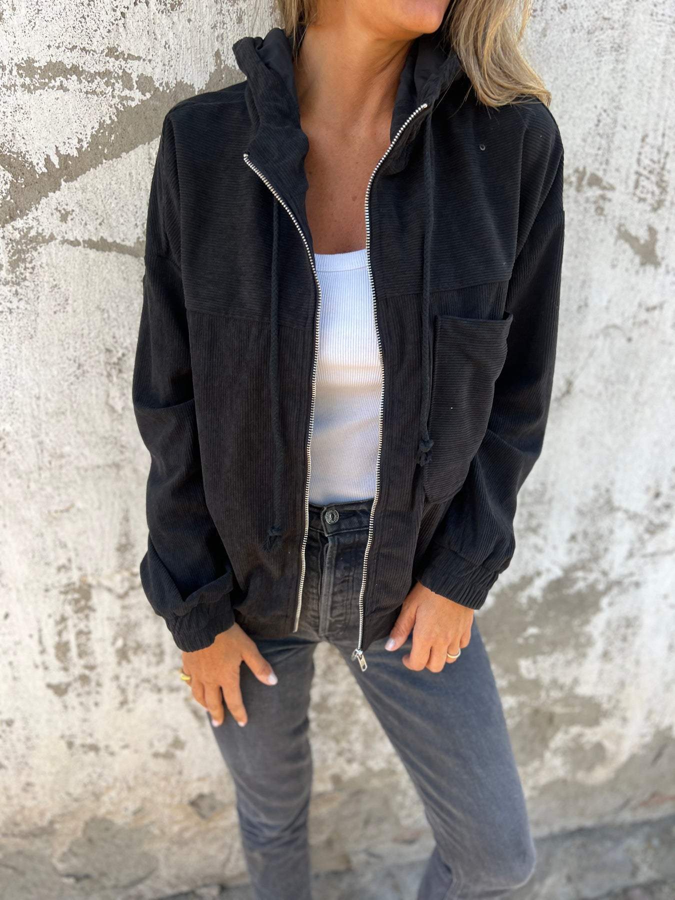 Hilda® | Leisure jacket with hood and zip
