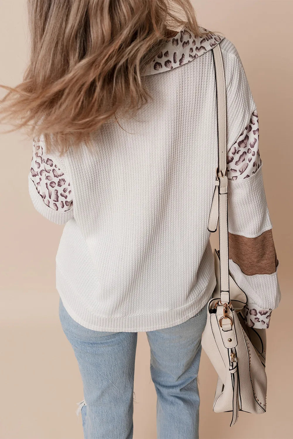 Birgit | Long sleeve shirt with Johnny collar and leopard print