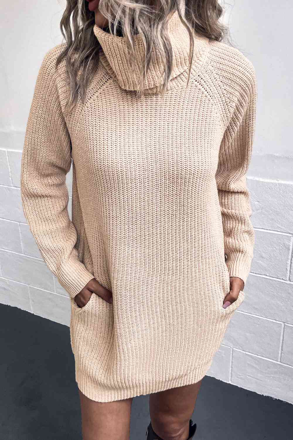 Pamela| Timeless and stylish winter sweater