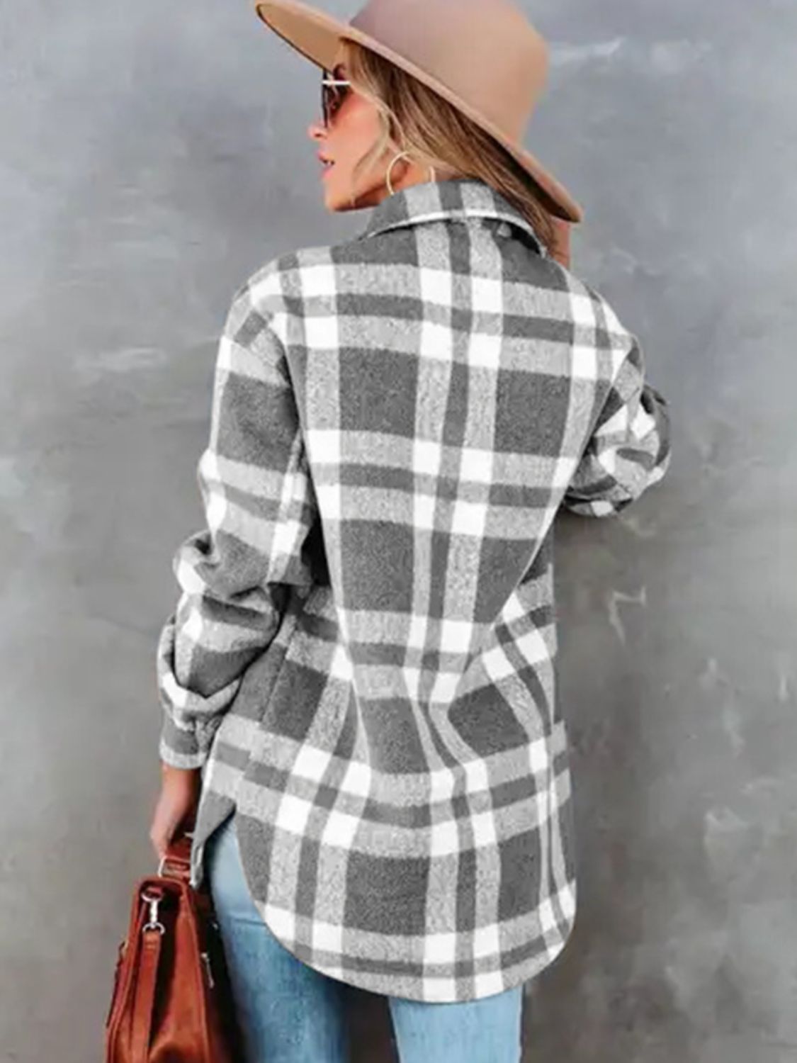 Adela | Checked, long-sleeved jacket with a collar