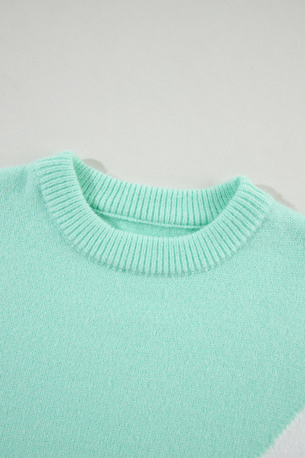 Samanta | Timeless and stylish winter sweater
