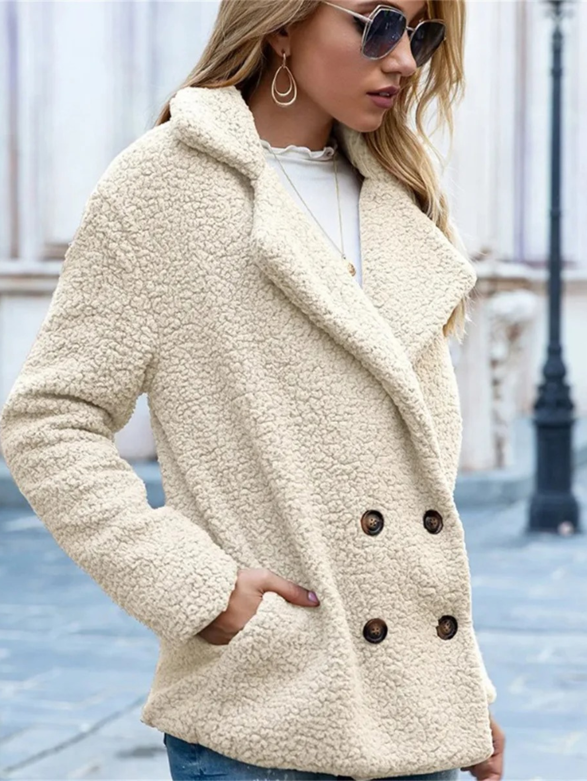 Monica | Modern and fashionable winter clothing item