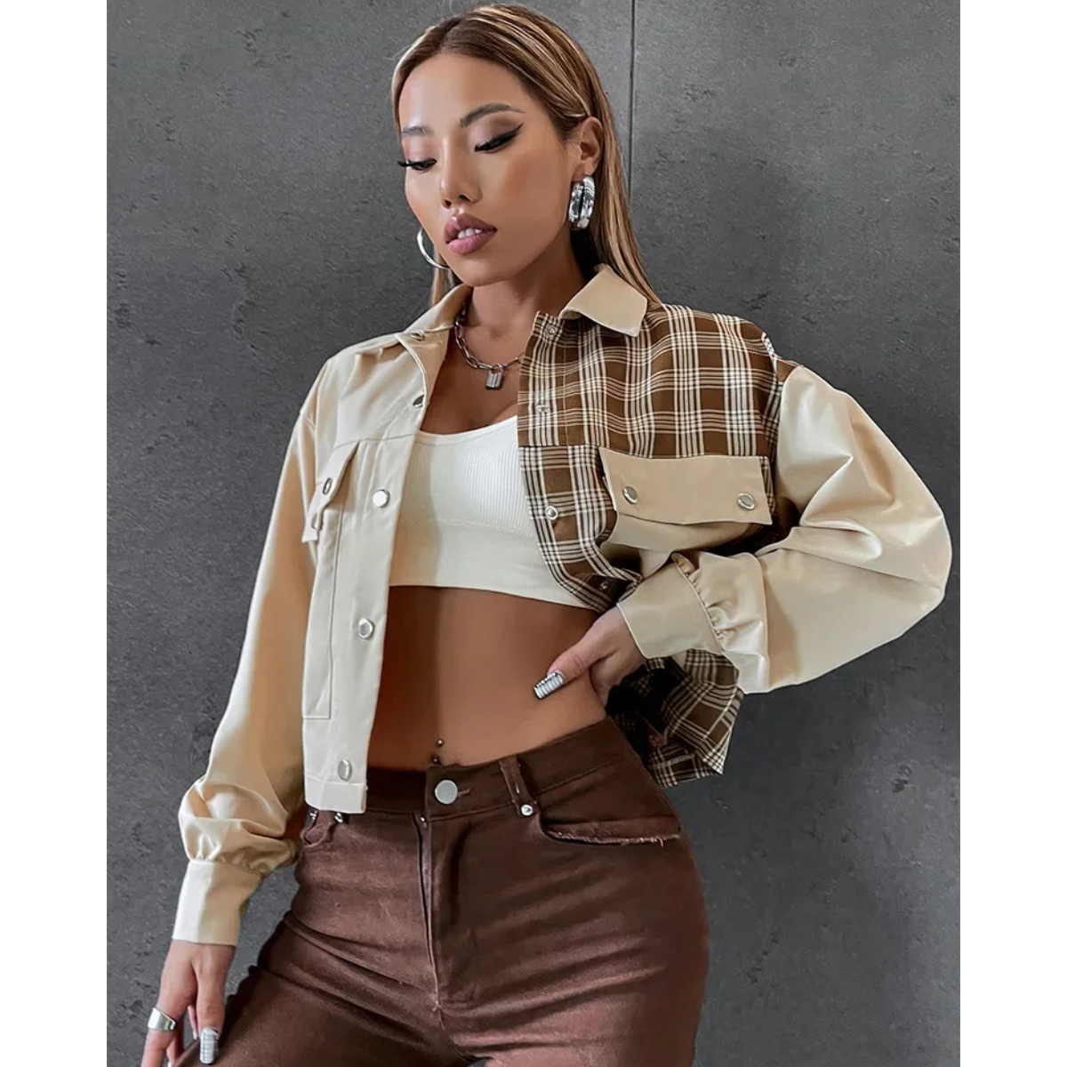 Patricia | Elegant and casual winter garment